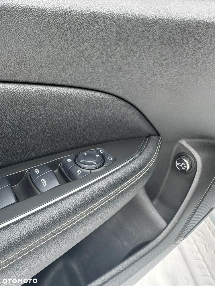 Opel Insignia 2.0 Automatik Business Elegance - 10