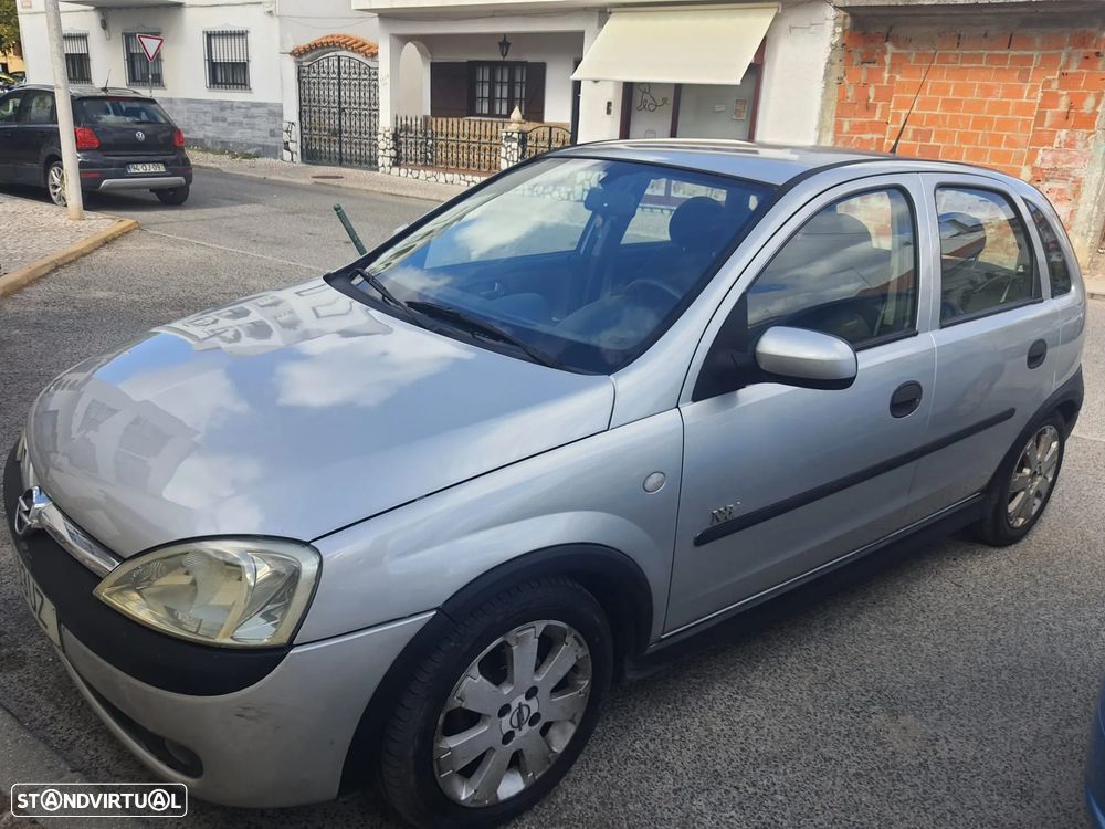 Opel Corsa 1.2 16V N-Joy - 2