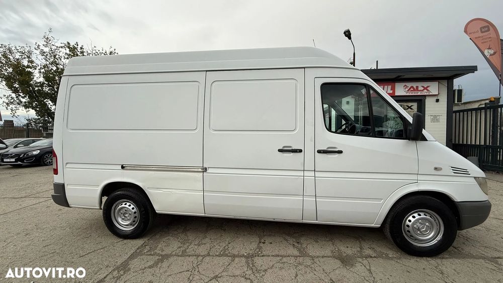 Mercedes-Benz Sprinter 211 CDI 906.211 Aut. - 10