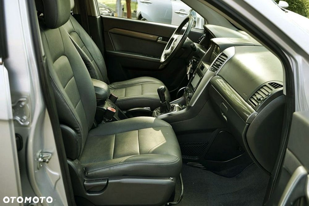 Chevrolet Captiva - 15