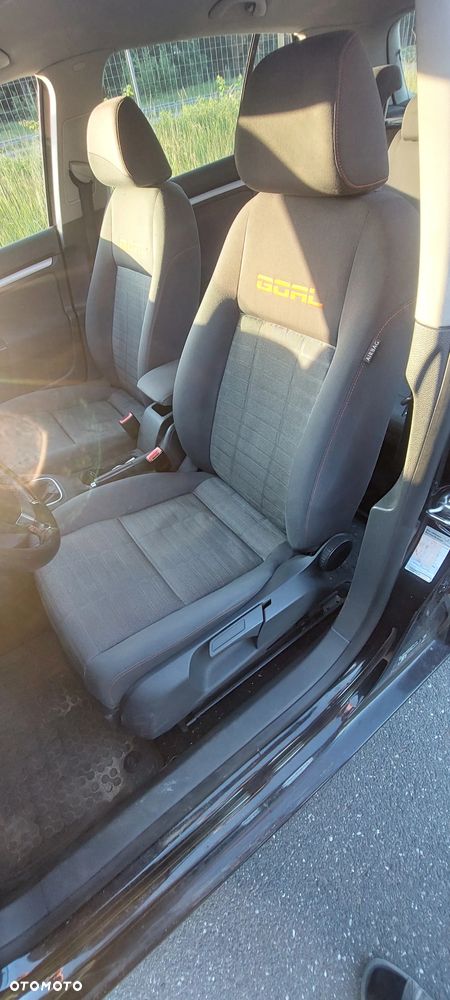 Volkswagen Golf V 1.9 TDI Trendline - 5