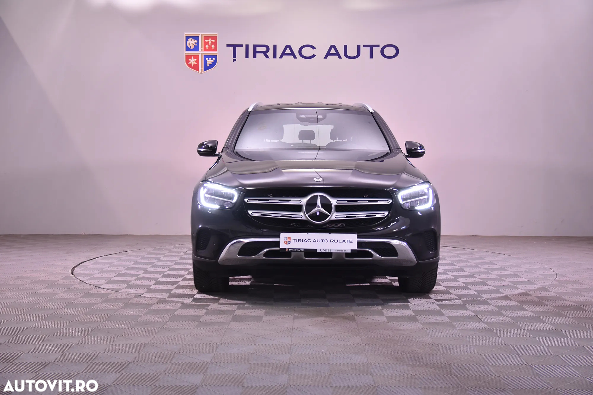 Mercedes-Benz GLC 300 d 4MATIC - 8