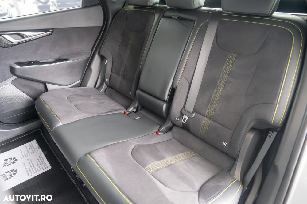 Kia EV6 77 kWh AWD GT - 25