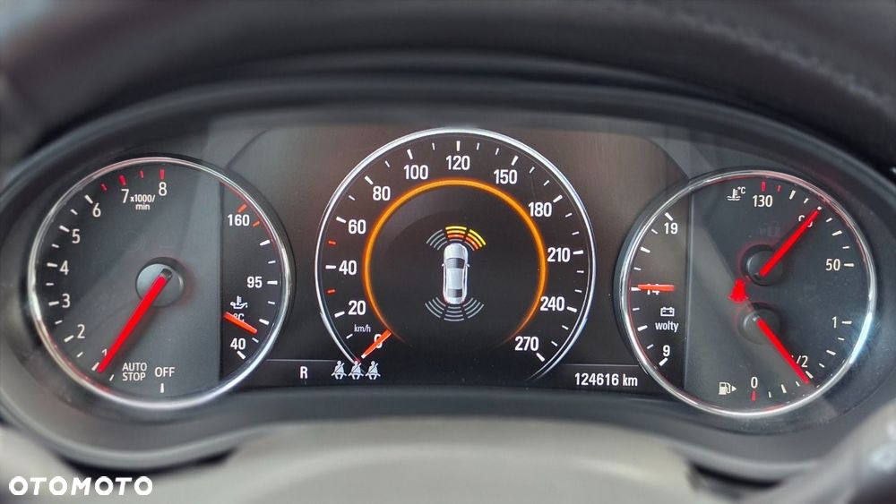 Opel Insignia - 15