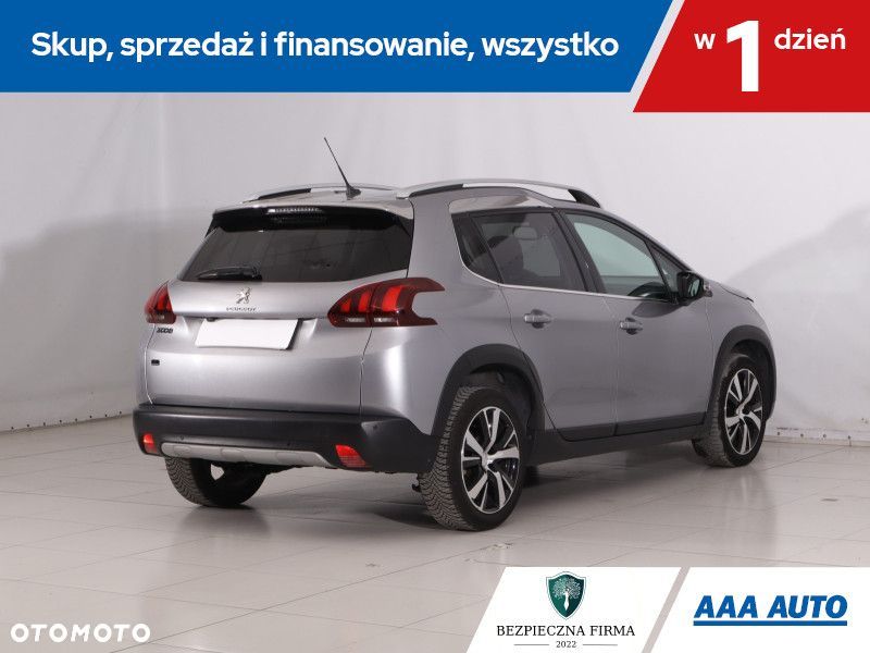Peugeot 2008 - 7
