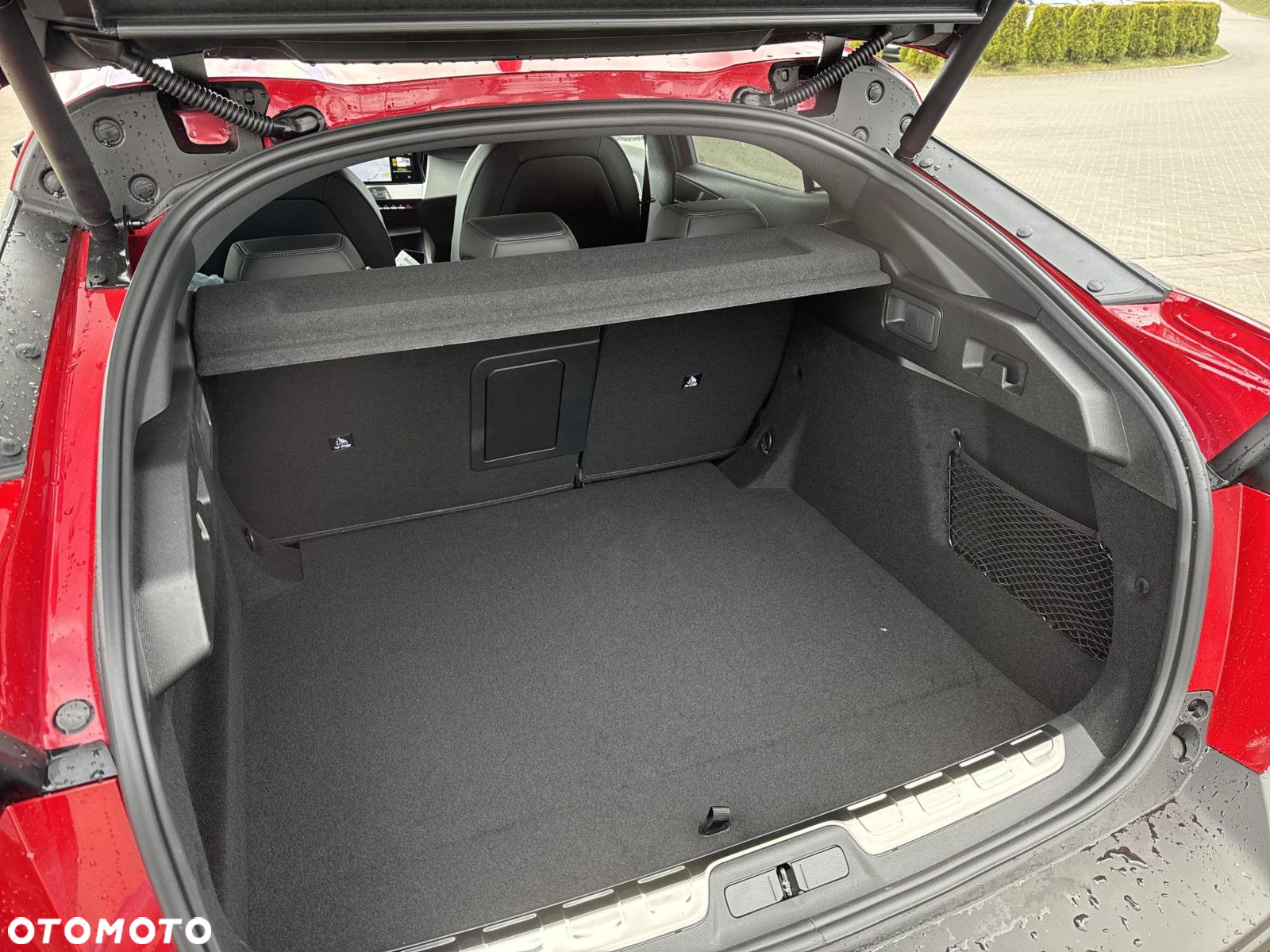 Peugeot 408 - 13