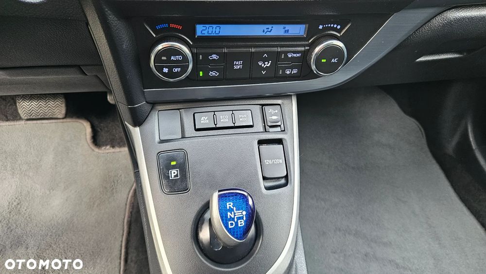 Toyota Auris - 23