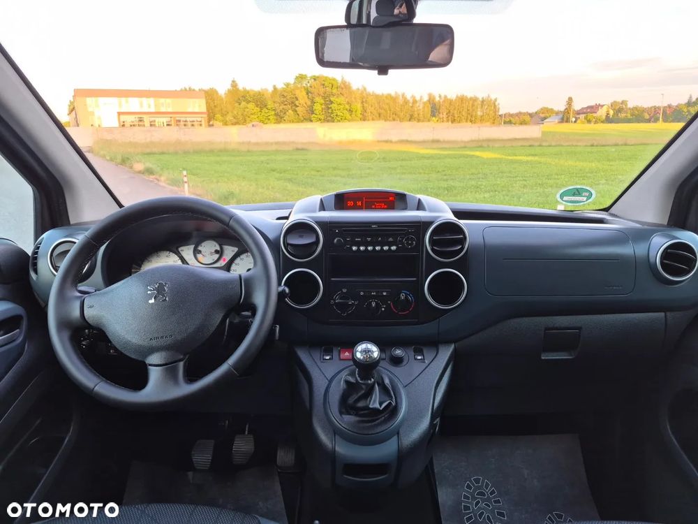 Peugeot Partner HDi FAP 110 Premium - 17