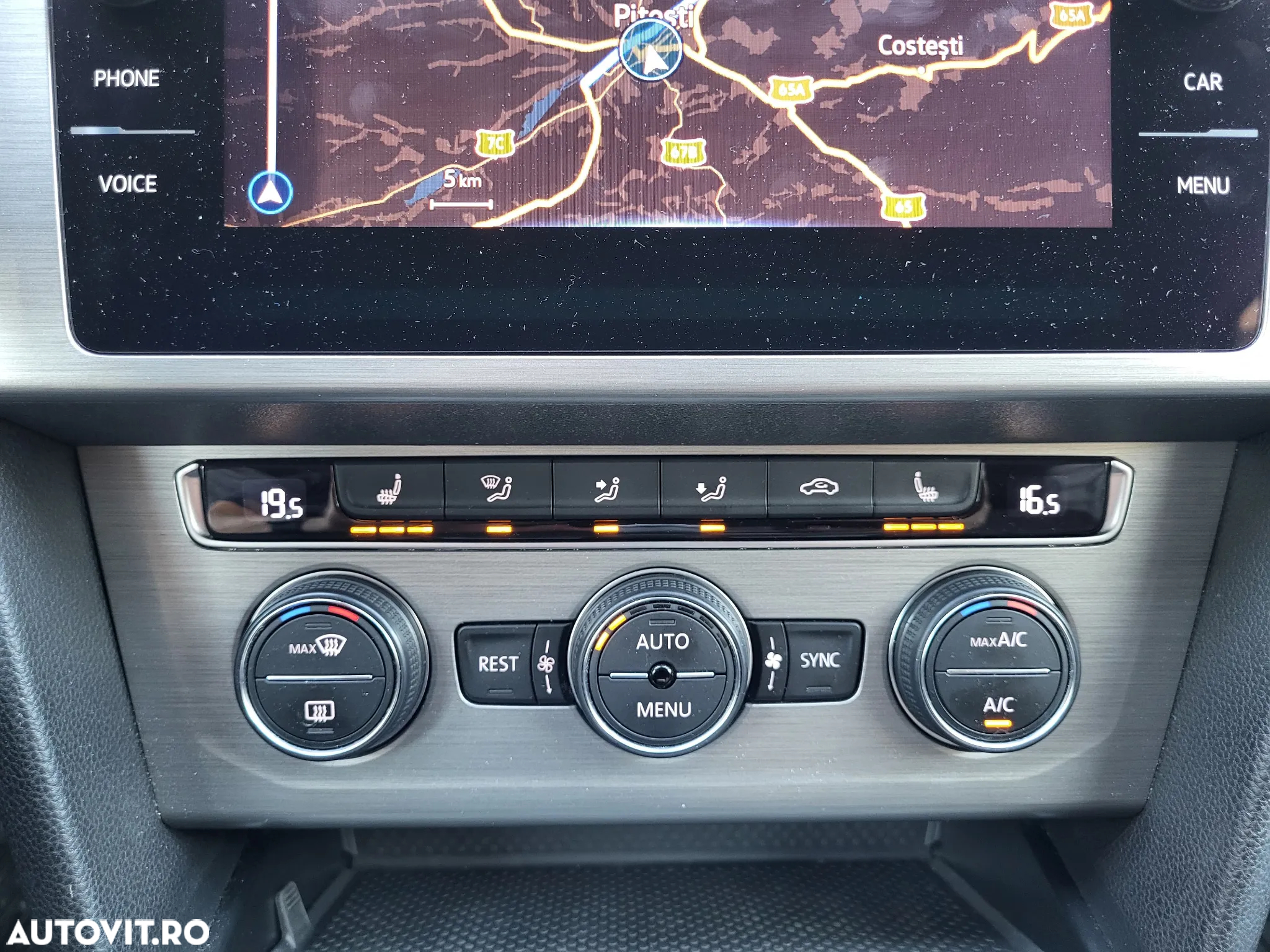 Volkswagen Passat 2.0 TDI Advance - 23