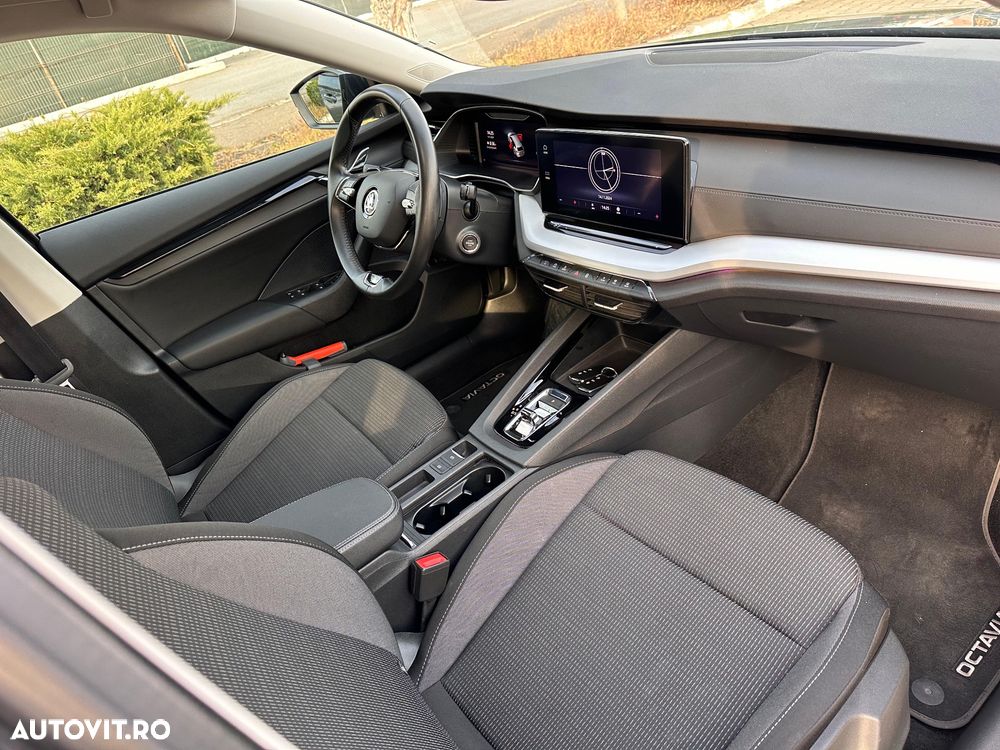 SKODA Octavia 2021 — imagine 10