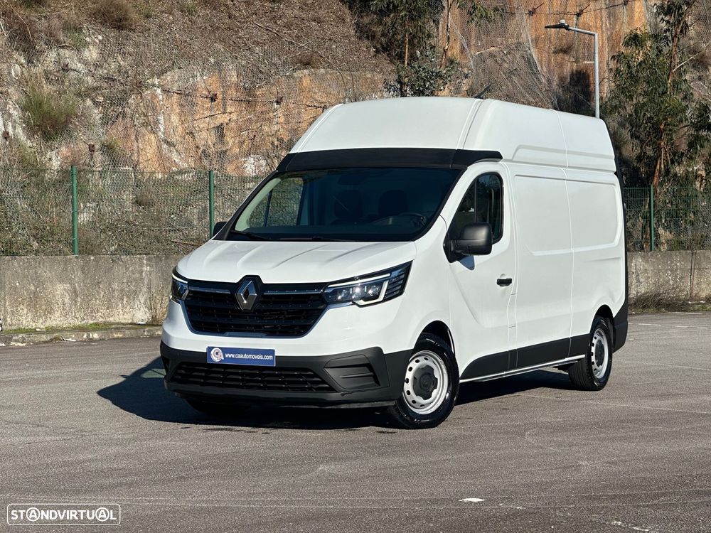 Renault Trafic 2.0 dCi L1H2 Teto Alto | Fibrada - 1