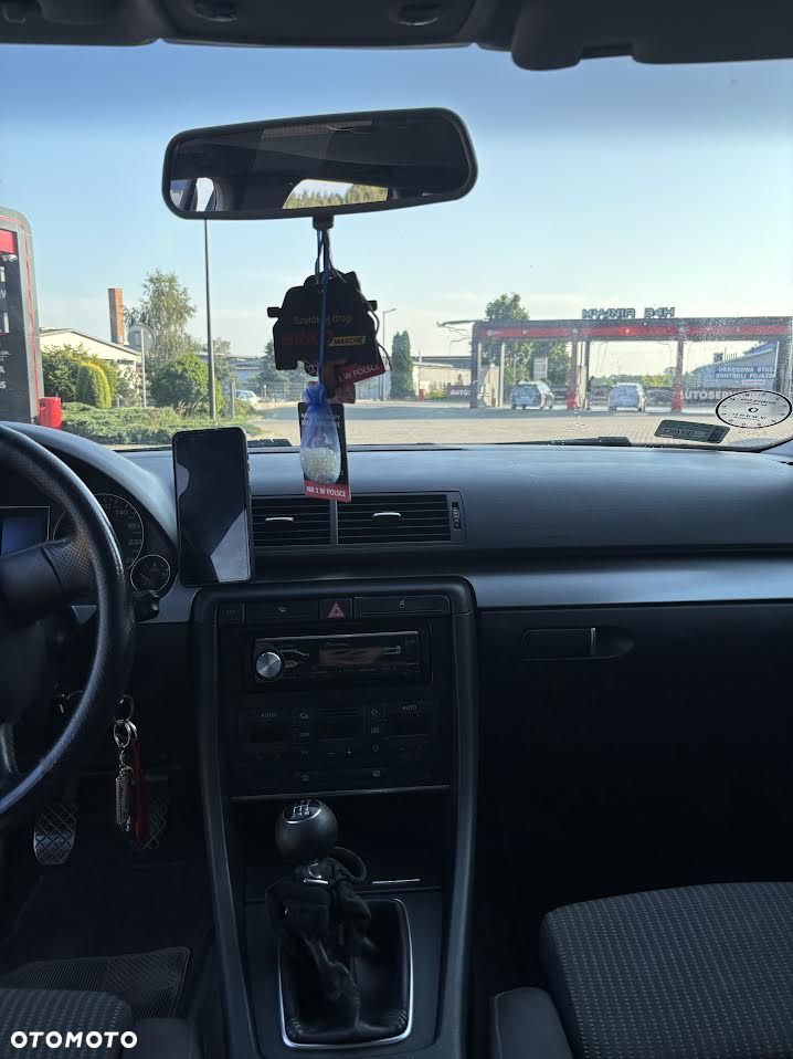 Audi A4 Avant 1.8T - 5
