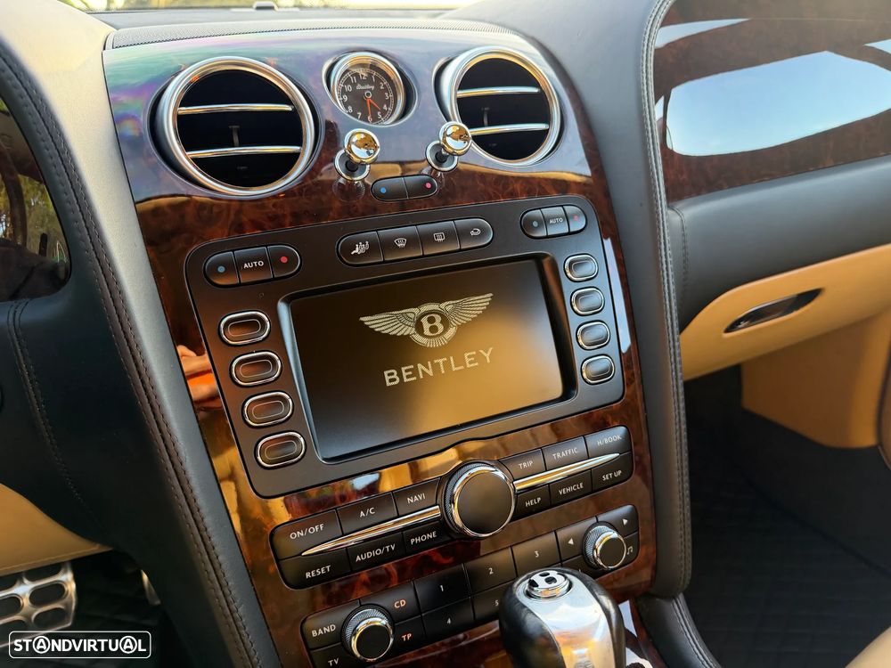 Bentley Continental GT - 26