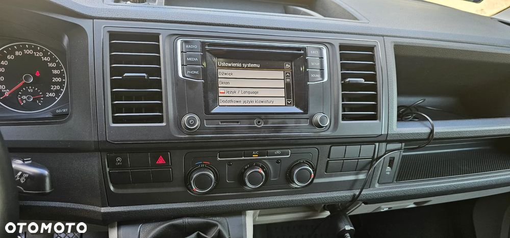Volkswagen Transporter T6 - 11