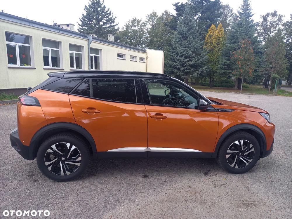 Peugeot 2008 1.2 PureTech GT Line S&S - 13