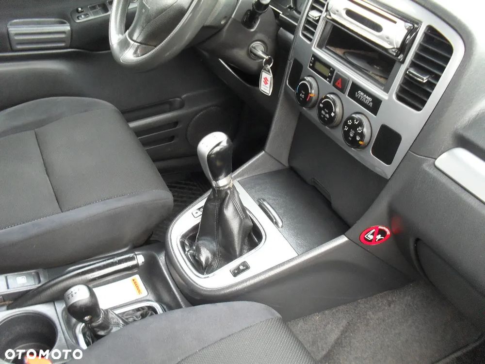 Suzuki Grand Vitara 2.0 HDi - 15