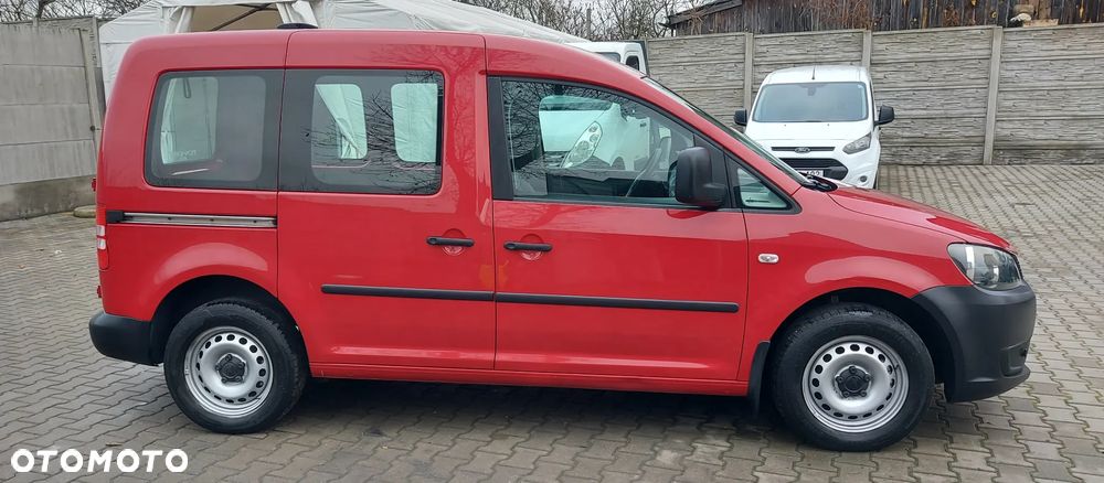 Volkswagen CADDY - 4