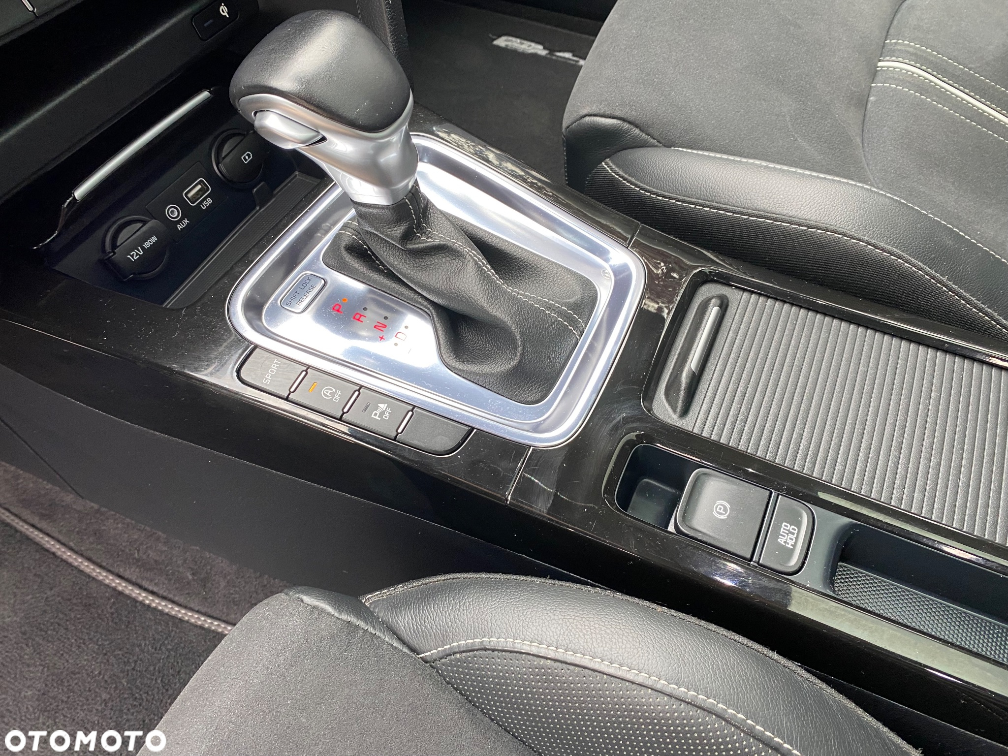 Kia Ceed SW 1.6 CRDi DCT GT Line - 29