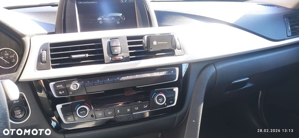 BMW Seria 3 318i - 38