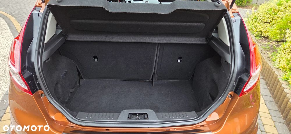 Ford Fiesta 1.25 Gold X EU5 - 17