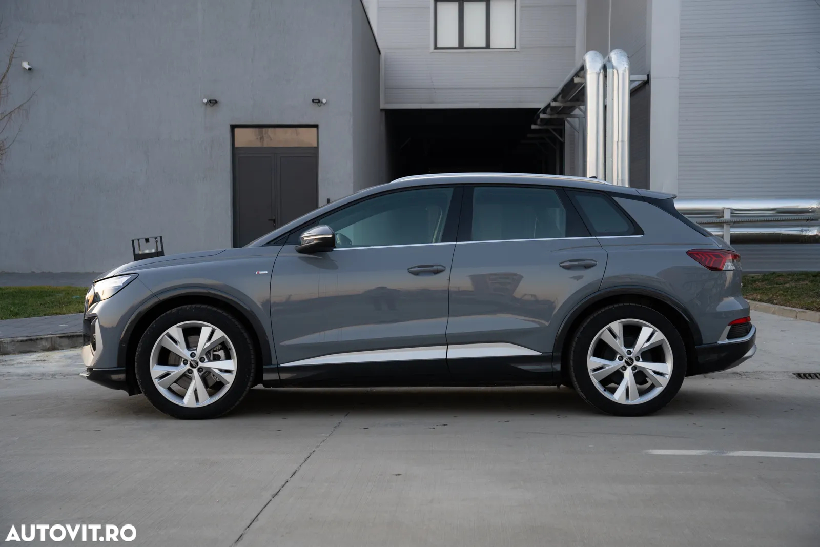 Audi Q4 e-tron 50 quattro - 9