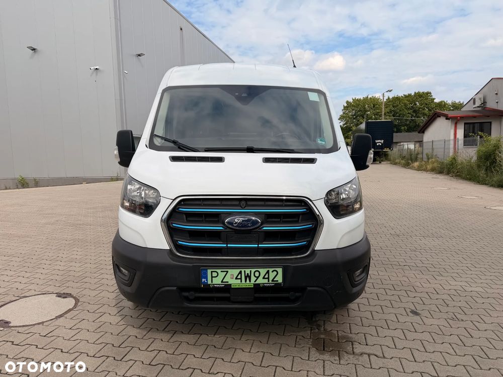 Ford E-Transit - 2