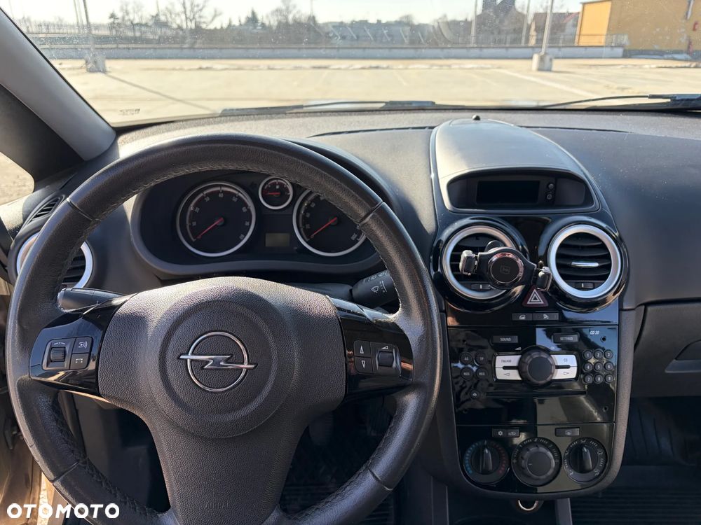 Opel Corsa - 9