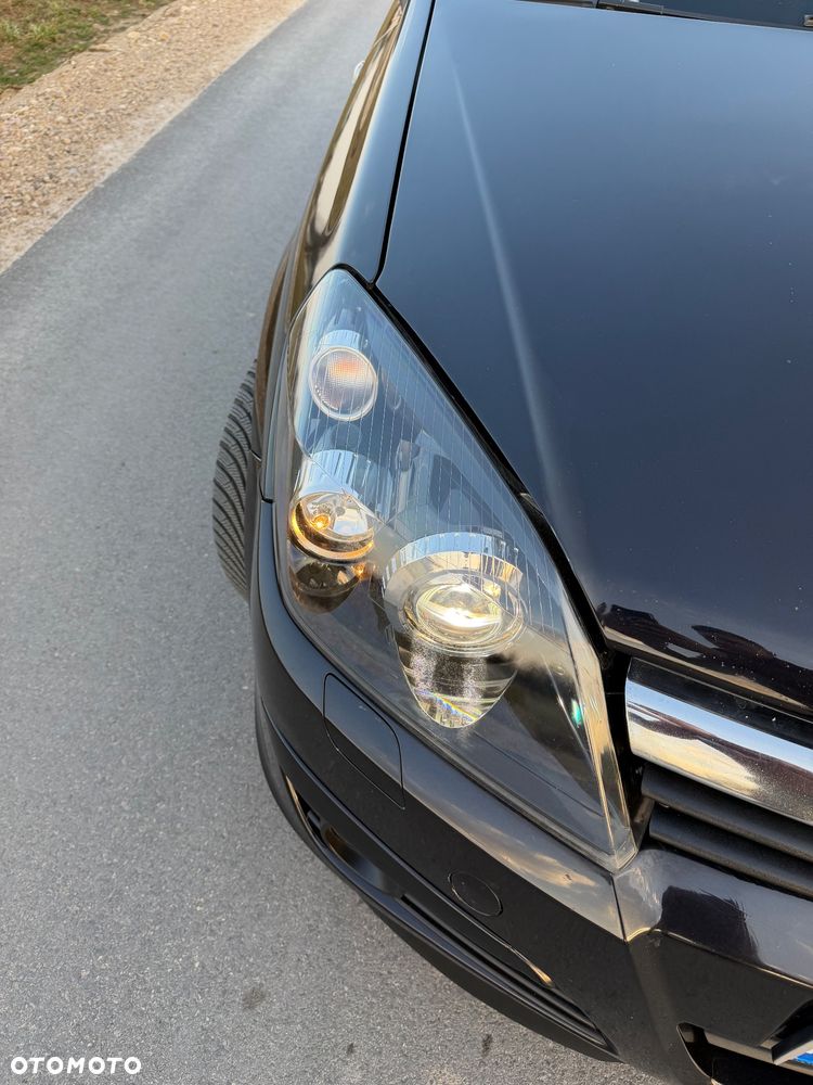 Opel Astra 1.9 CDTI Edition - 19