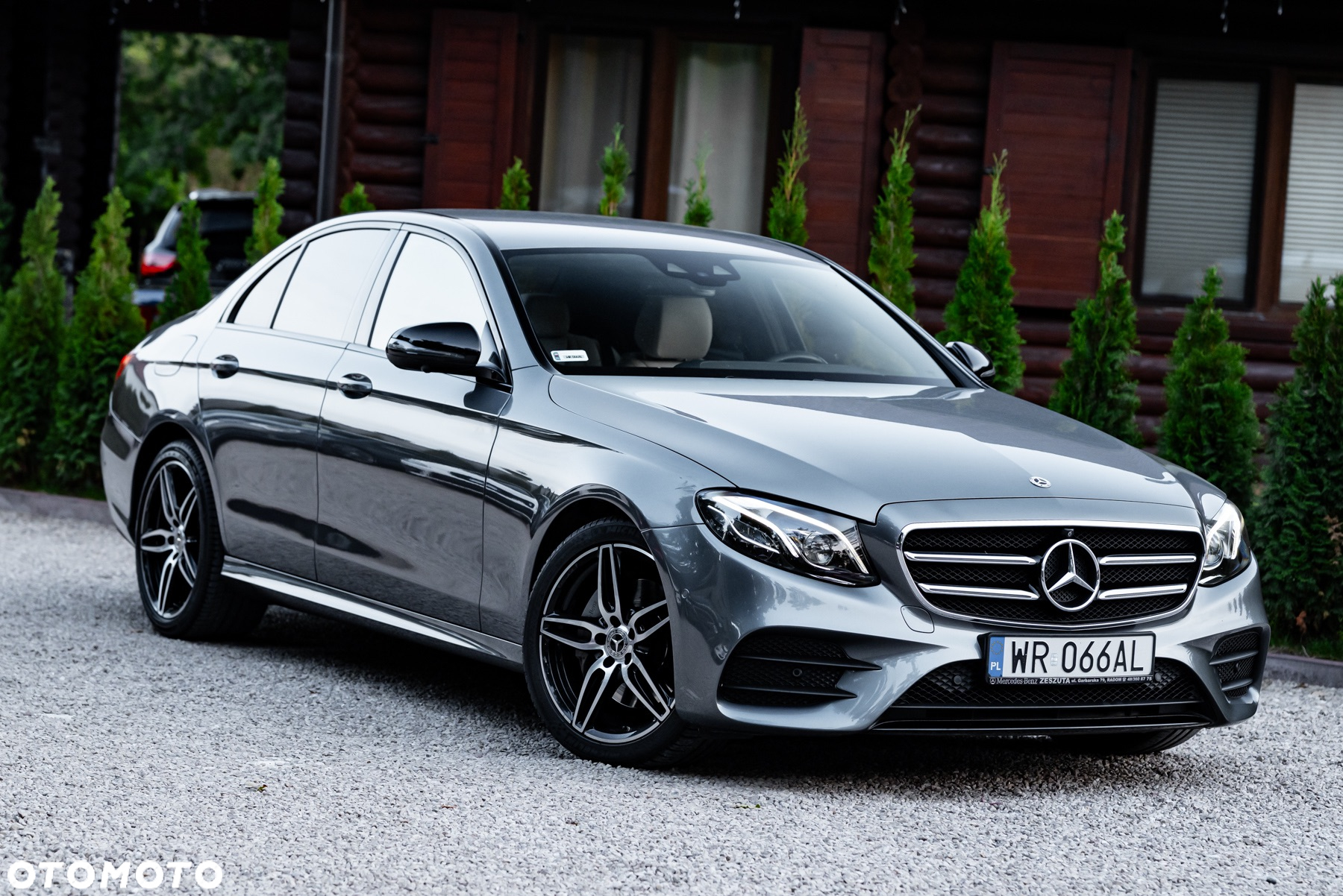 Mercedes-Benz Klasa E 200 4Matic 9G-TRONIC - 5