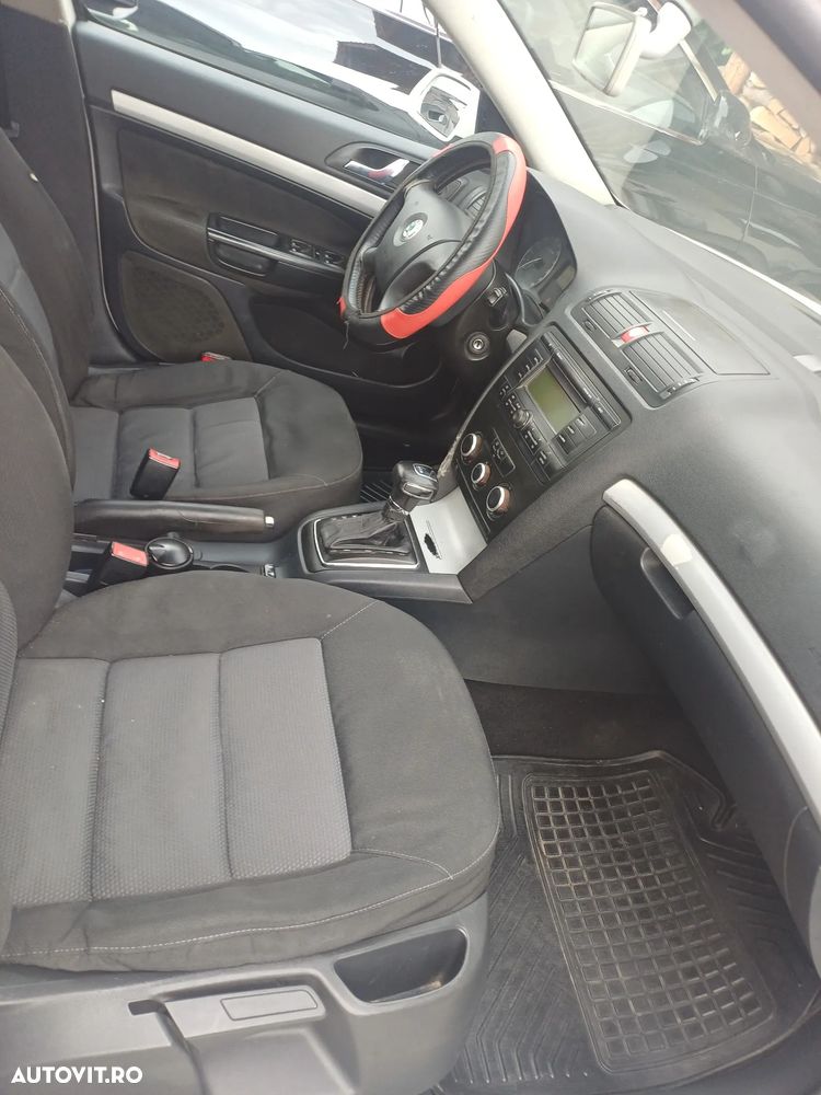 Skoda Octavia - 7