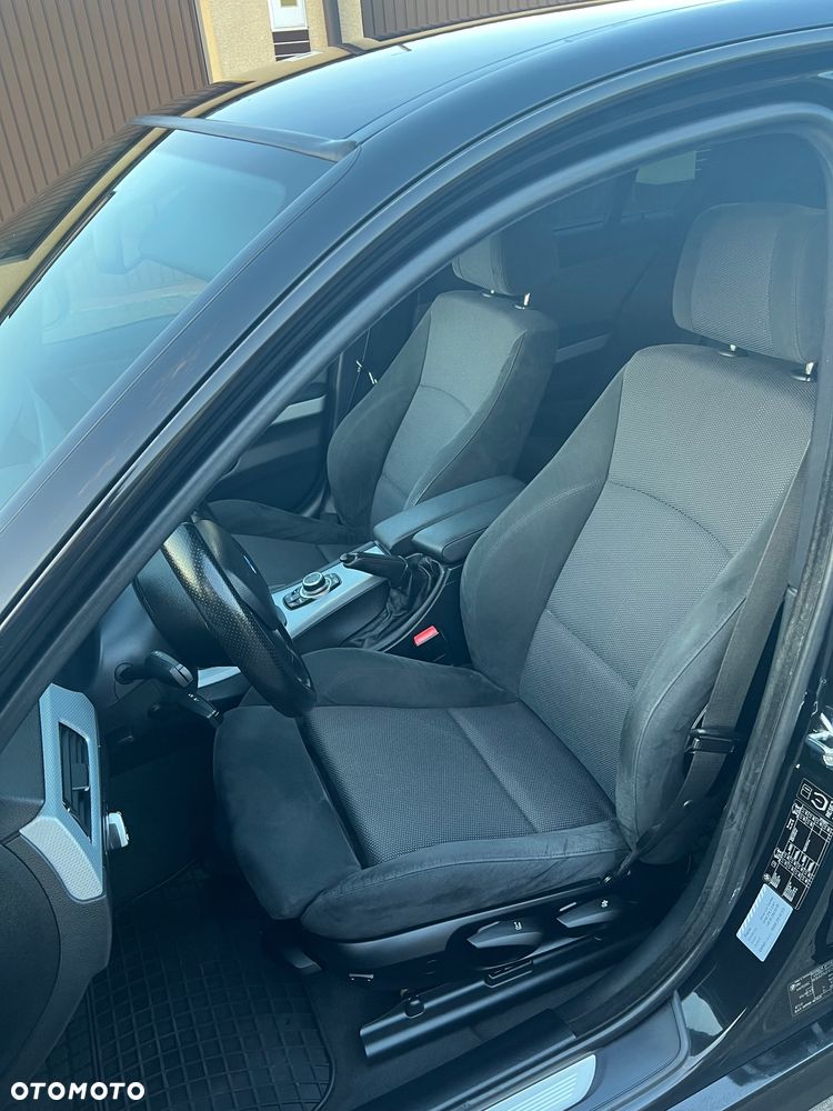 BMW Seria 3 320d - 12