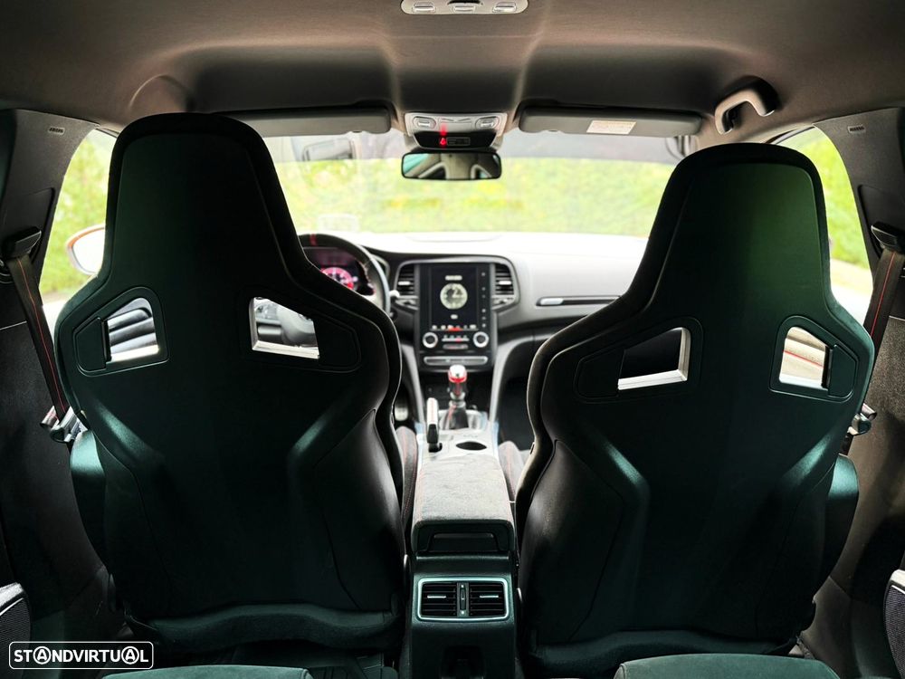 Renault Mégane TCe 300 GPF R.S. TROPHY - 19