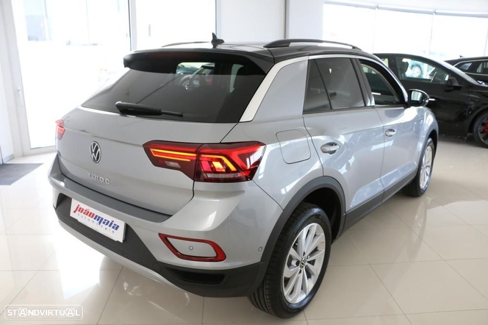VW T-Roc 1.0 TSI Urban - 16