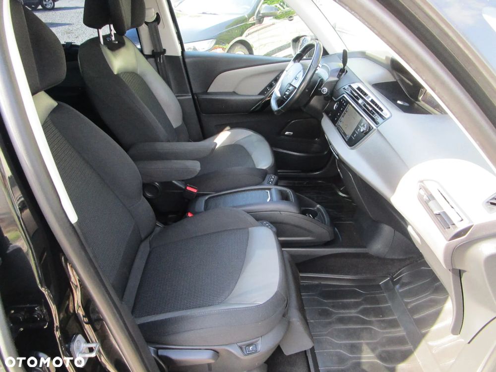 Citroën C4 Grand Picasso - 37