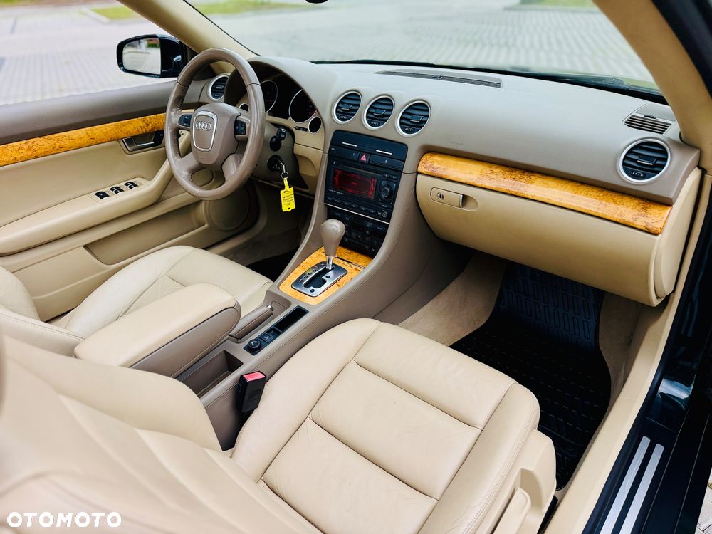 Audi A4 Cabrio - 15