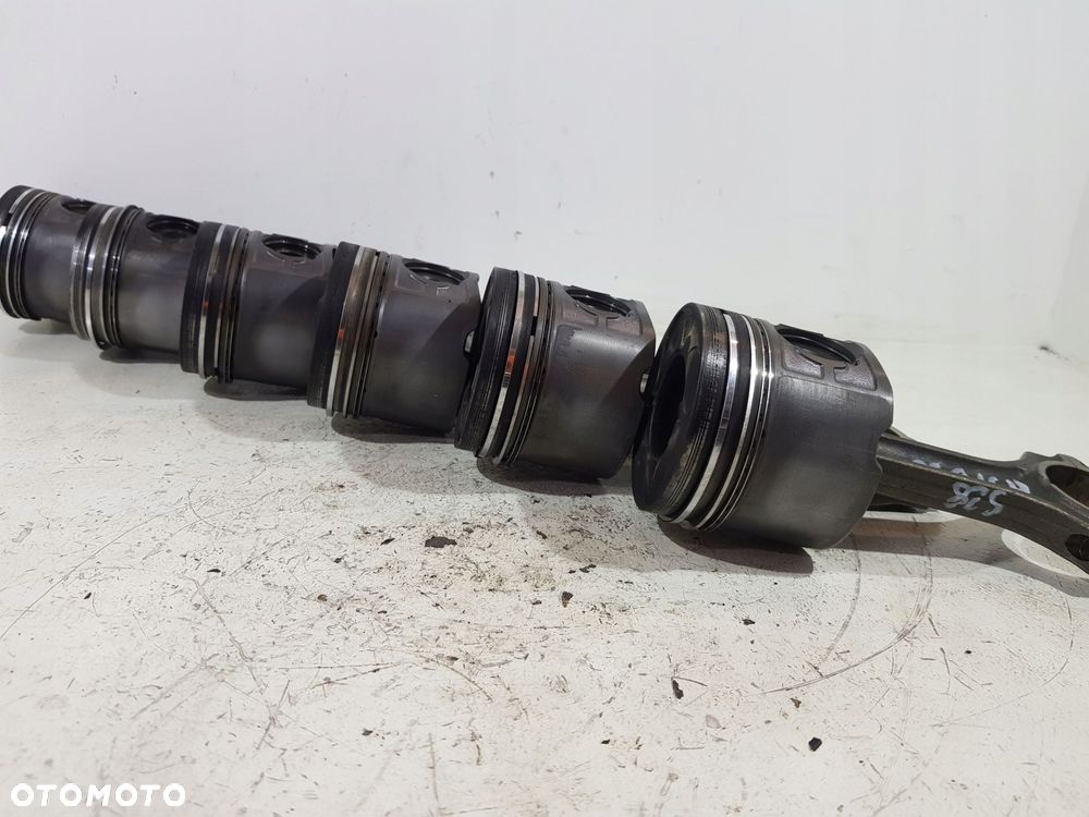 tłok korbowód 83.950 bmw x5 e53 e46 e39 m57d30 3.0 d - 8