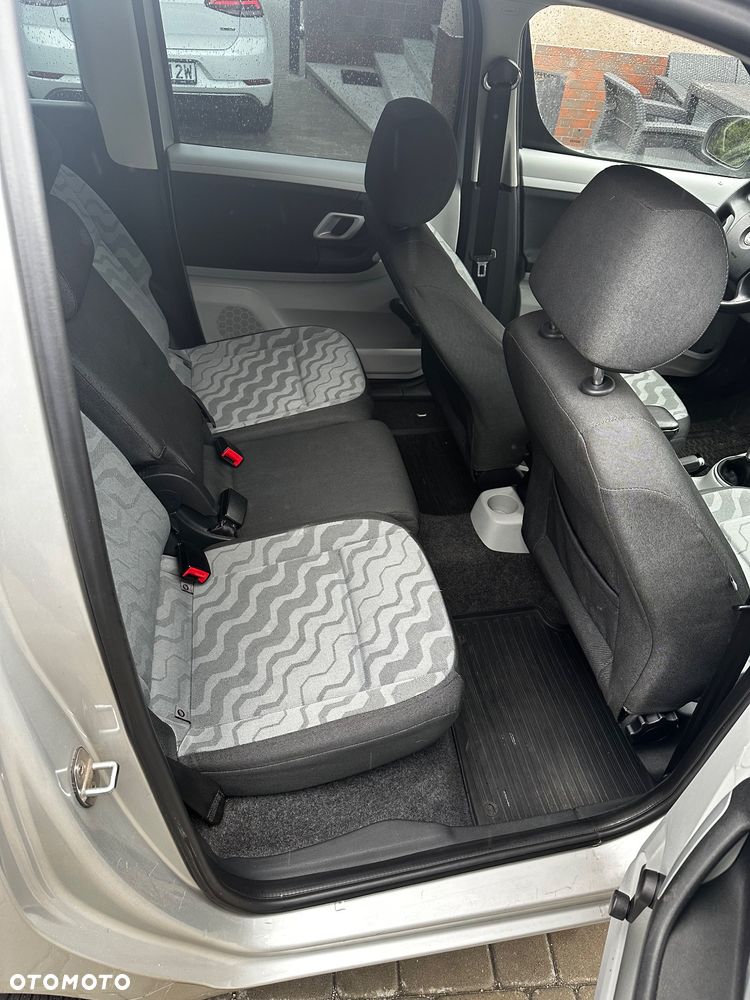 Skoda Roomster 1.4 16V Comfort PLUS EDITION - 7