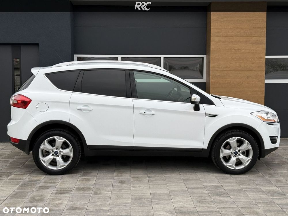 Ford Kuga 2.0 TDCi 4x4 Titanium - 9