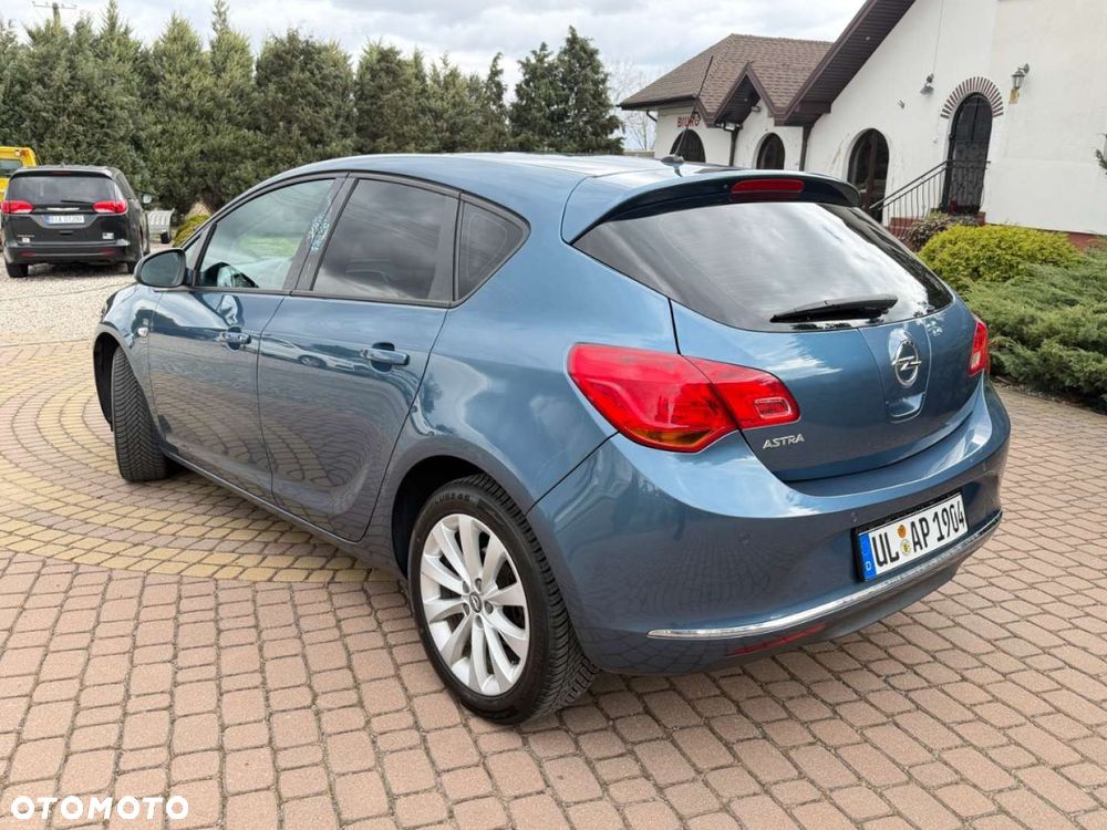 Opel Astra - 26