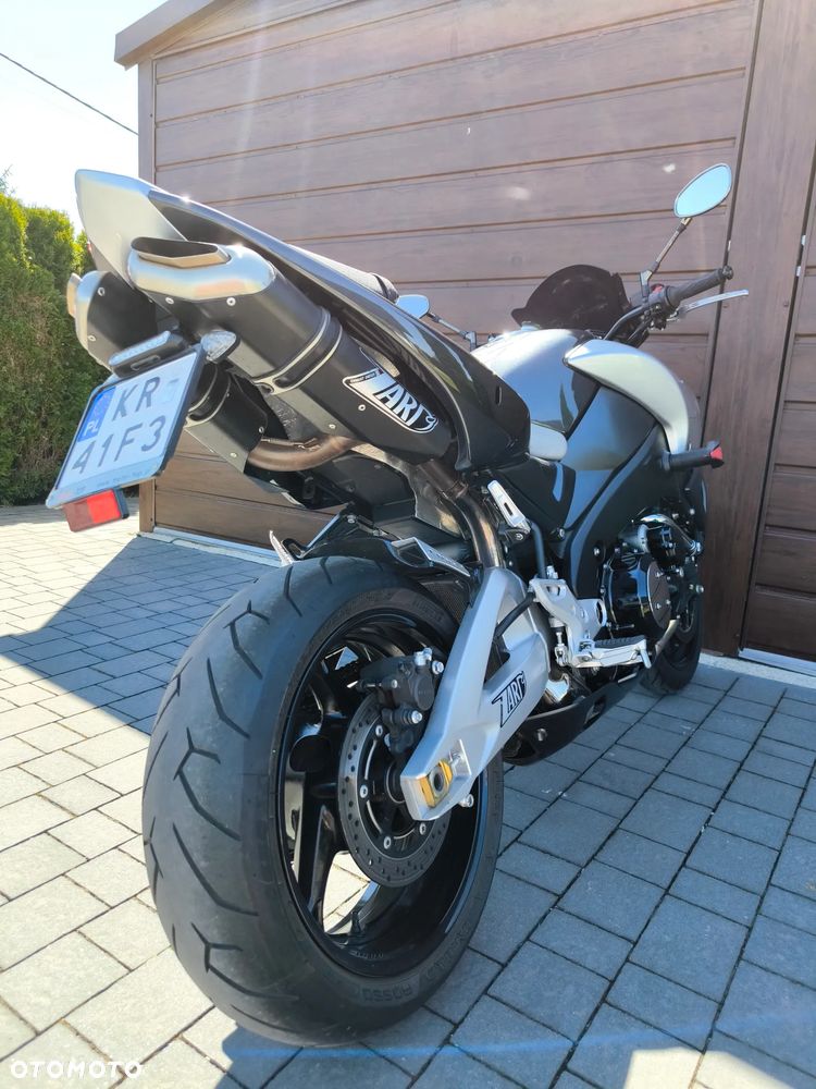 Suzuki GSX - 15