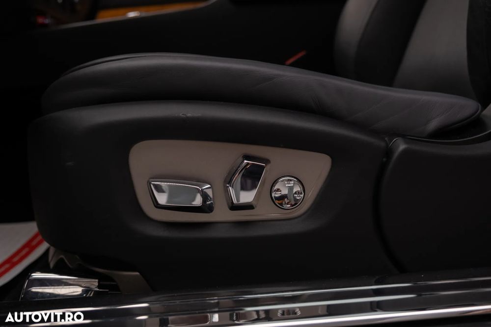 Rolls-Royce Wraith - 15