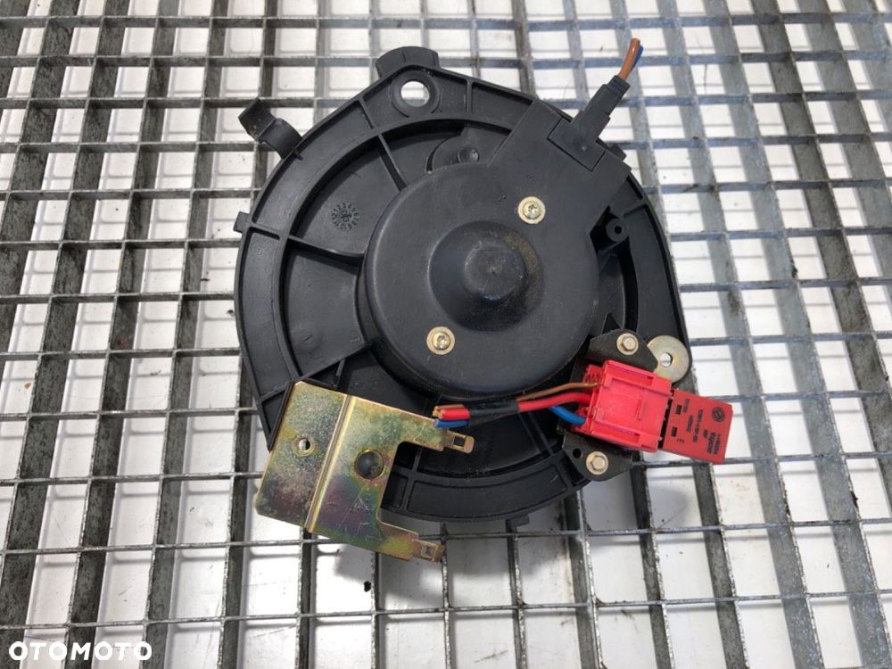 DMUCHAWA NAWIEWU - 45.00 PLN - IVECO DAILY III Autobus 1999 - 2006 35 S 12, 35 C 12, 40 C 12 85 kW - 2