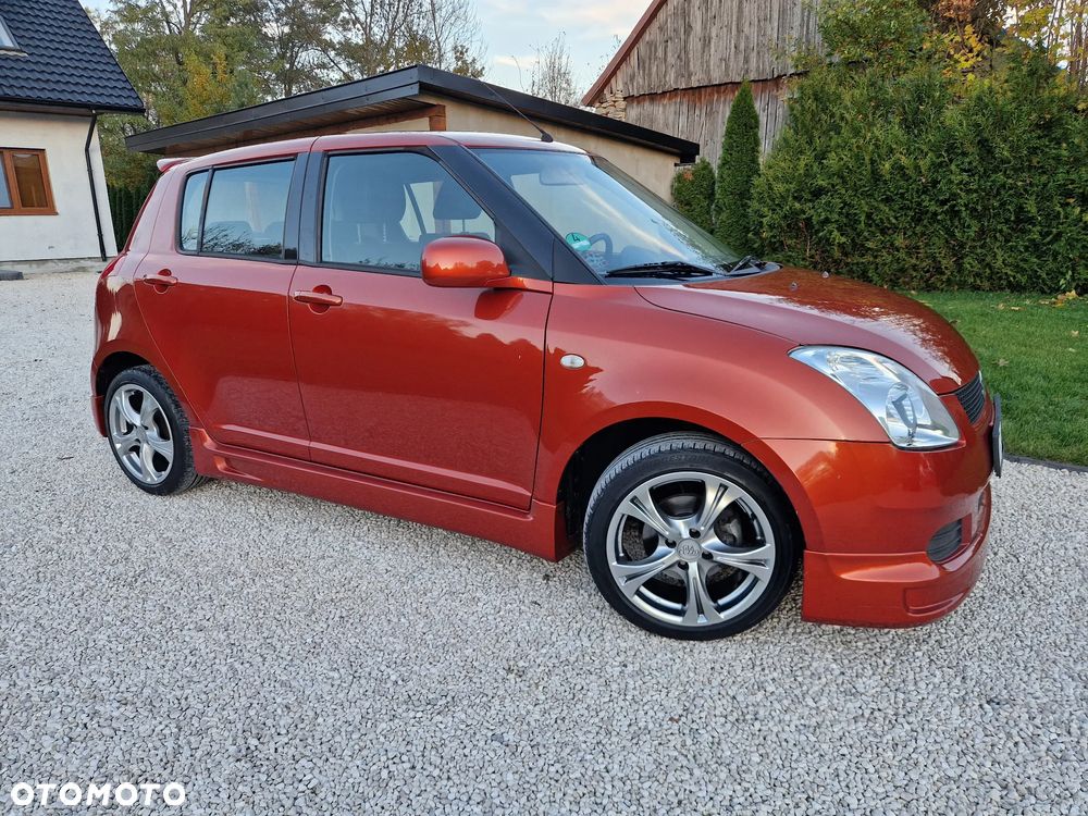 Suzuki Swift 1.3 Limited 25 - 22