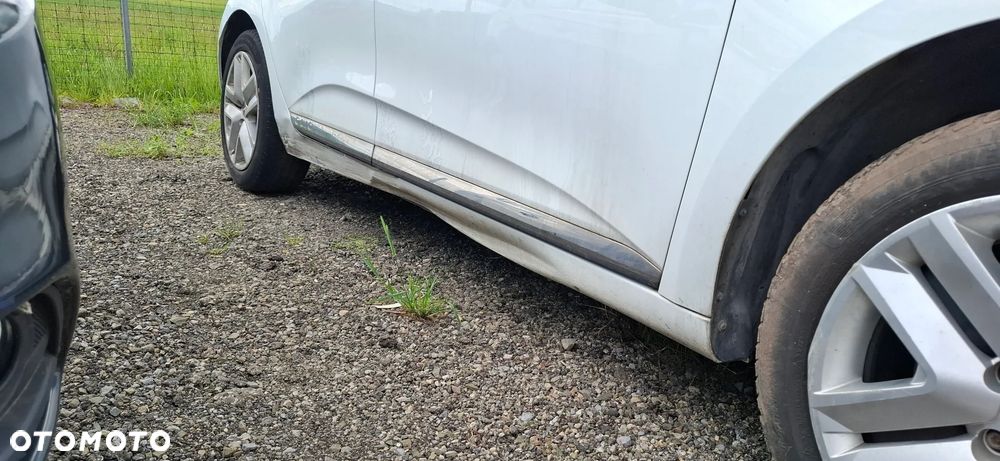 Renault Clio E-TECH 140 BUSINESS EDITION - 5