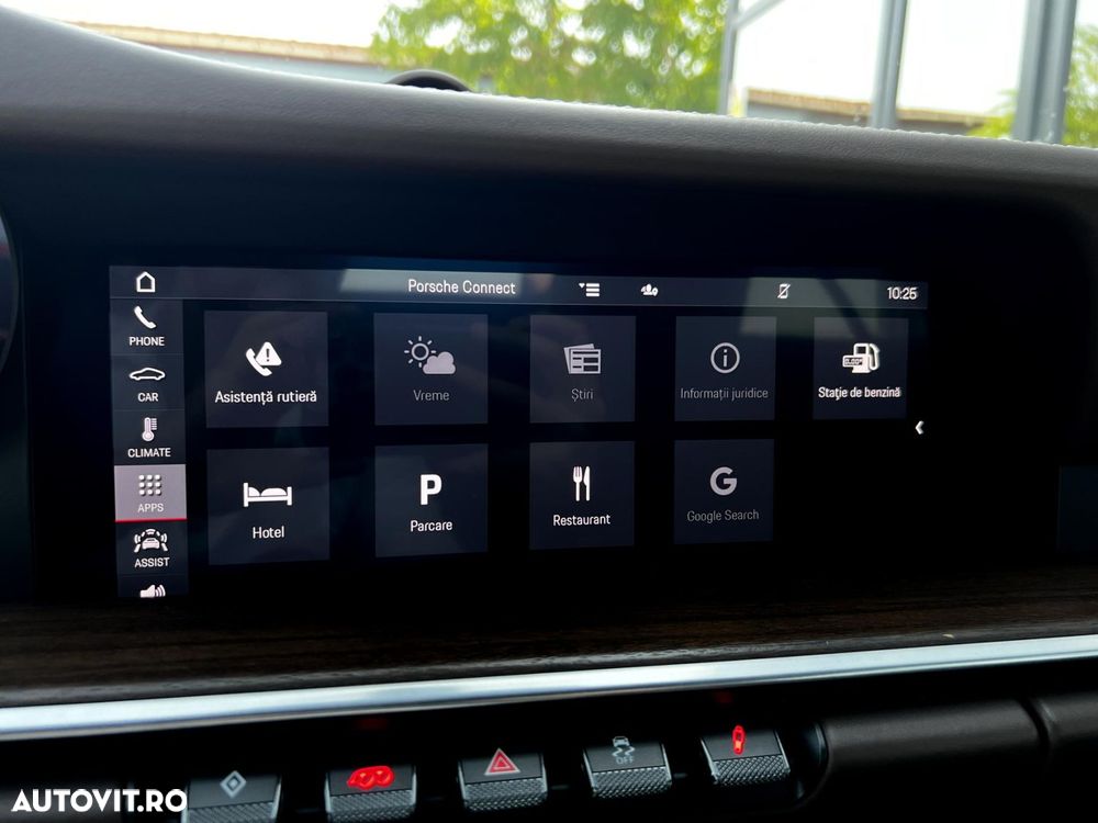 Porsche 911 Carrera 4S Cabriolet PDK - 38
