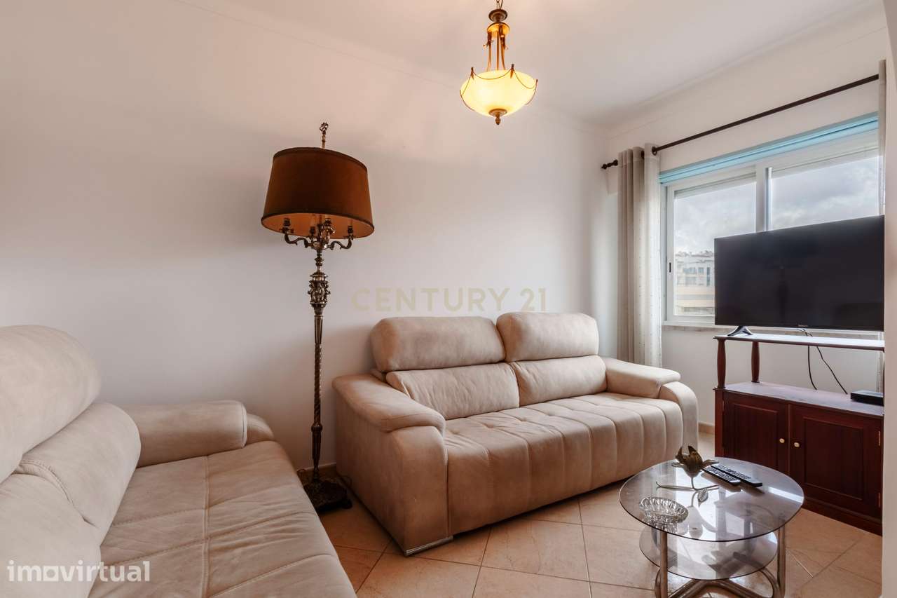 Apartamento T3  na Cova da Piedade a 5 min do centro sul com elevador - Grande imagem: 5/35
