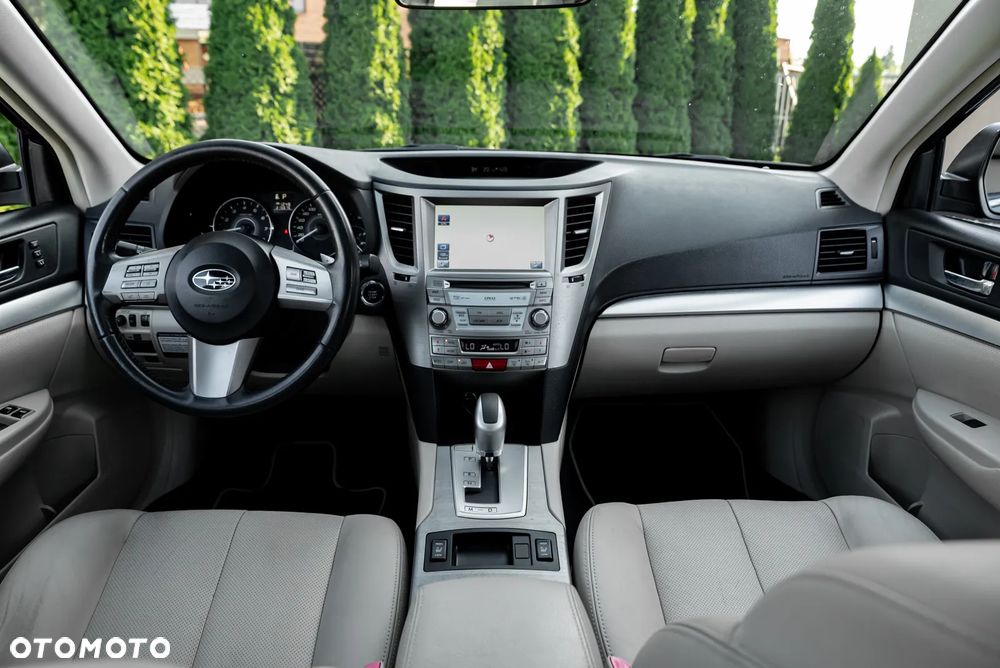 Subaru Outback 2.5i Lineartronic Active - 32