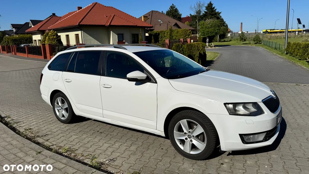 Skoda Octavia 1.6 TDI Ambition - 8