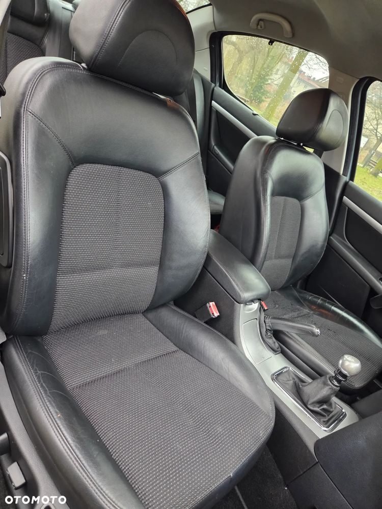 Peugeot 407 HDi 135 JBL - 3