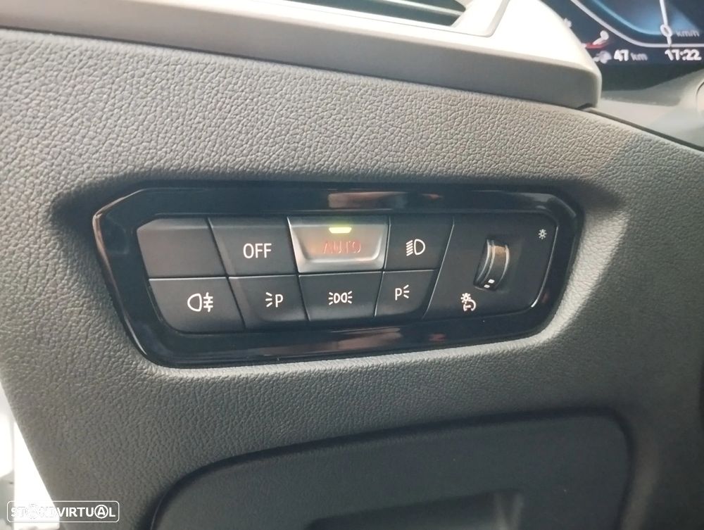 BMW 320 e Corporate Edition Auto - 18